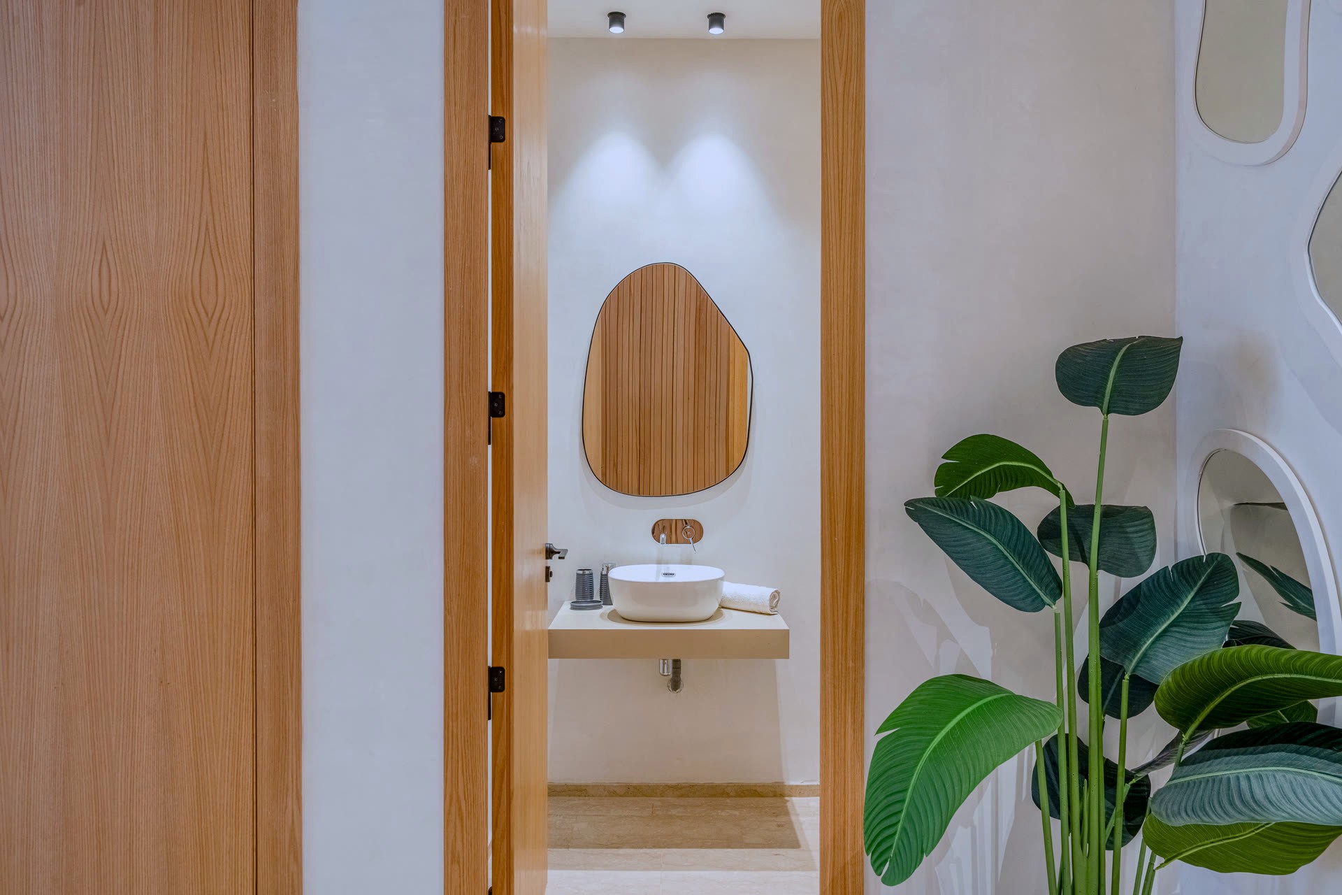 Toilettes invités, villa luxe Marrakech — Villa Camélia